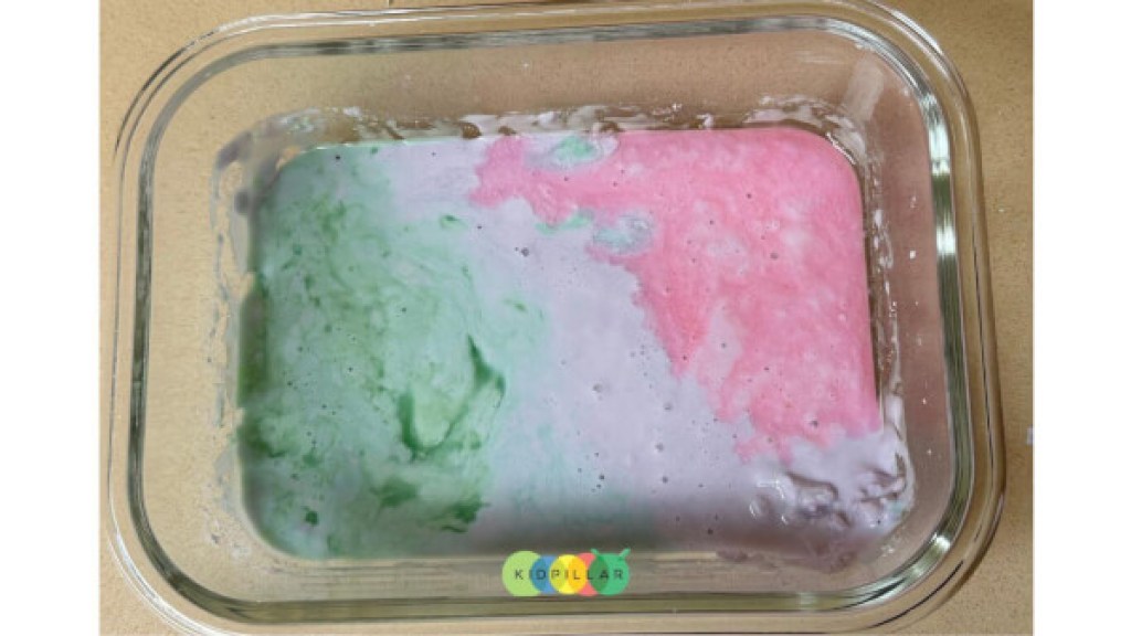 easy colour changing oobleck winter science activity for kindergarten