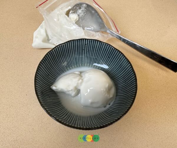 ice cream in a bag Winter STEM activity for preschoolers